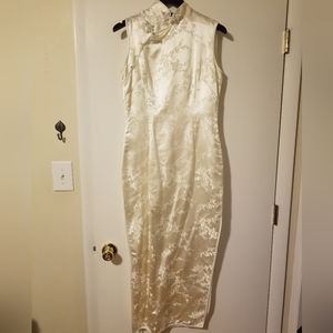 Mandarin white gown early 2000s rehearsal dress